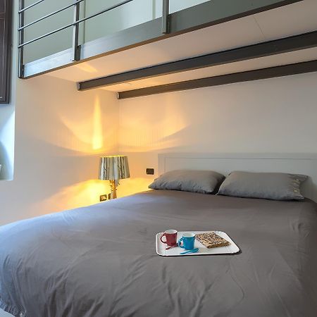 דירות מילאנו Life Is Beautiful Design Loft Navigli Romolo, Netflix, Wifi, Ac And Street Parking מראה חיצוני תמונה